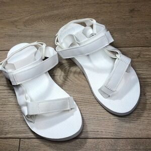 Teva Flatform Universal Sandals White Women size 5 Beach‎ Resort Comfort READ